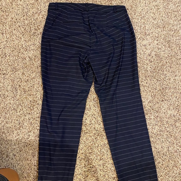 Banana republic women’s slim fit Ryan pant - Picture 3 of 6